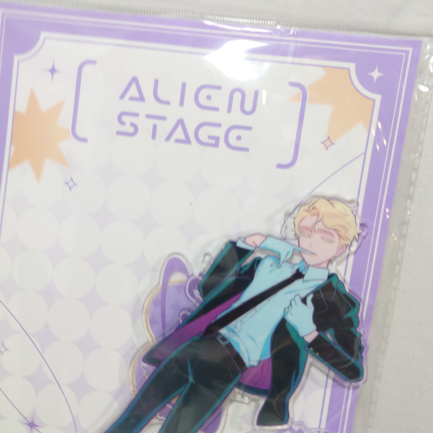 Luka Alien Stage Cafe Acrylic Stand