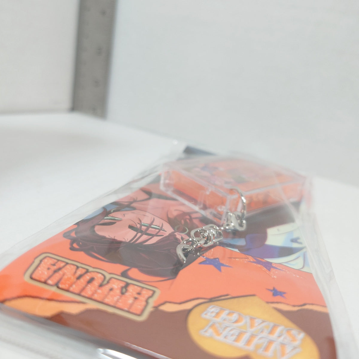 Hyuna Alien Stage Find your Plus One! Cassette Keychain