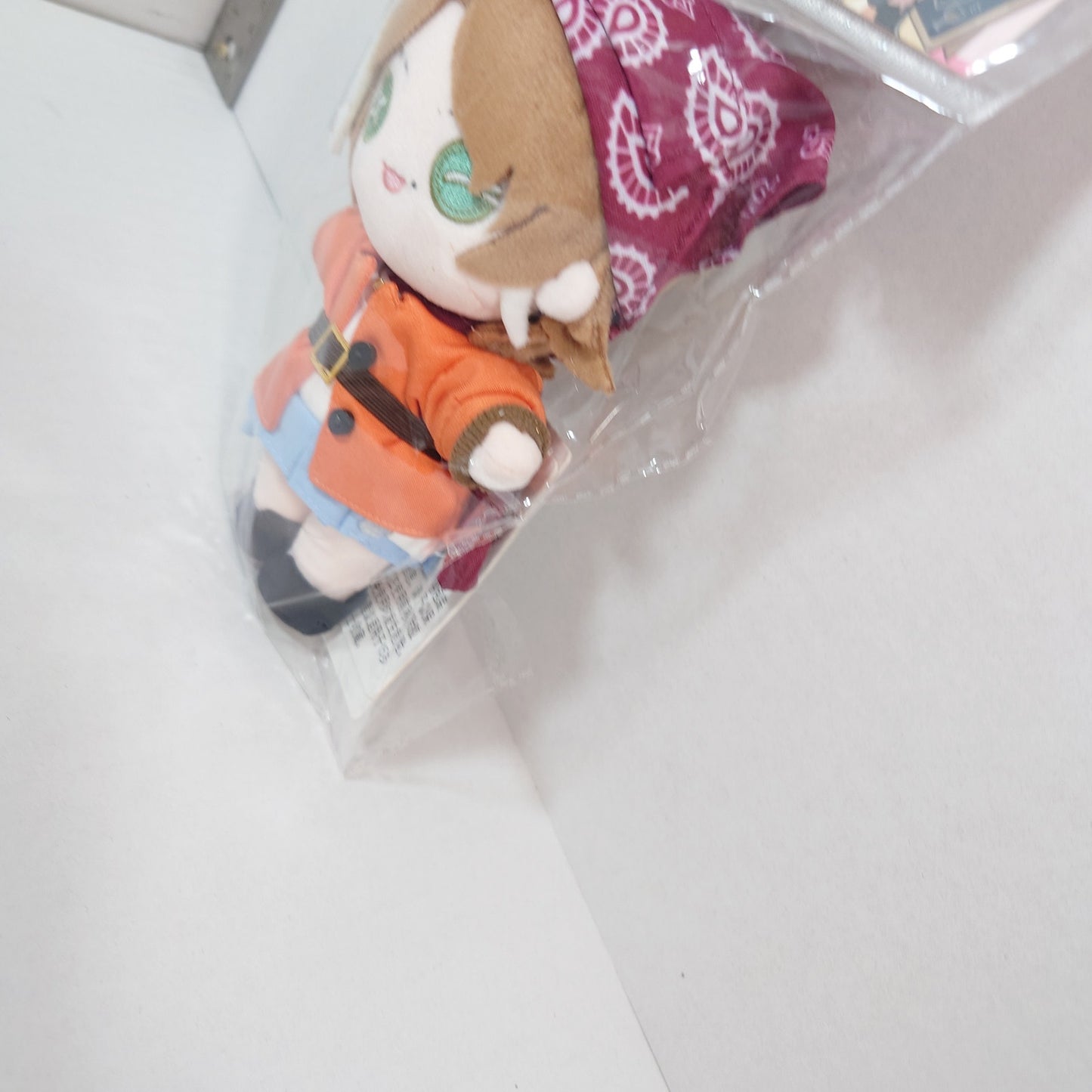 Demi Bourbon (Barmaid) Identity V x Miniso Plush