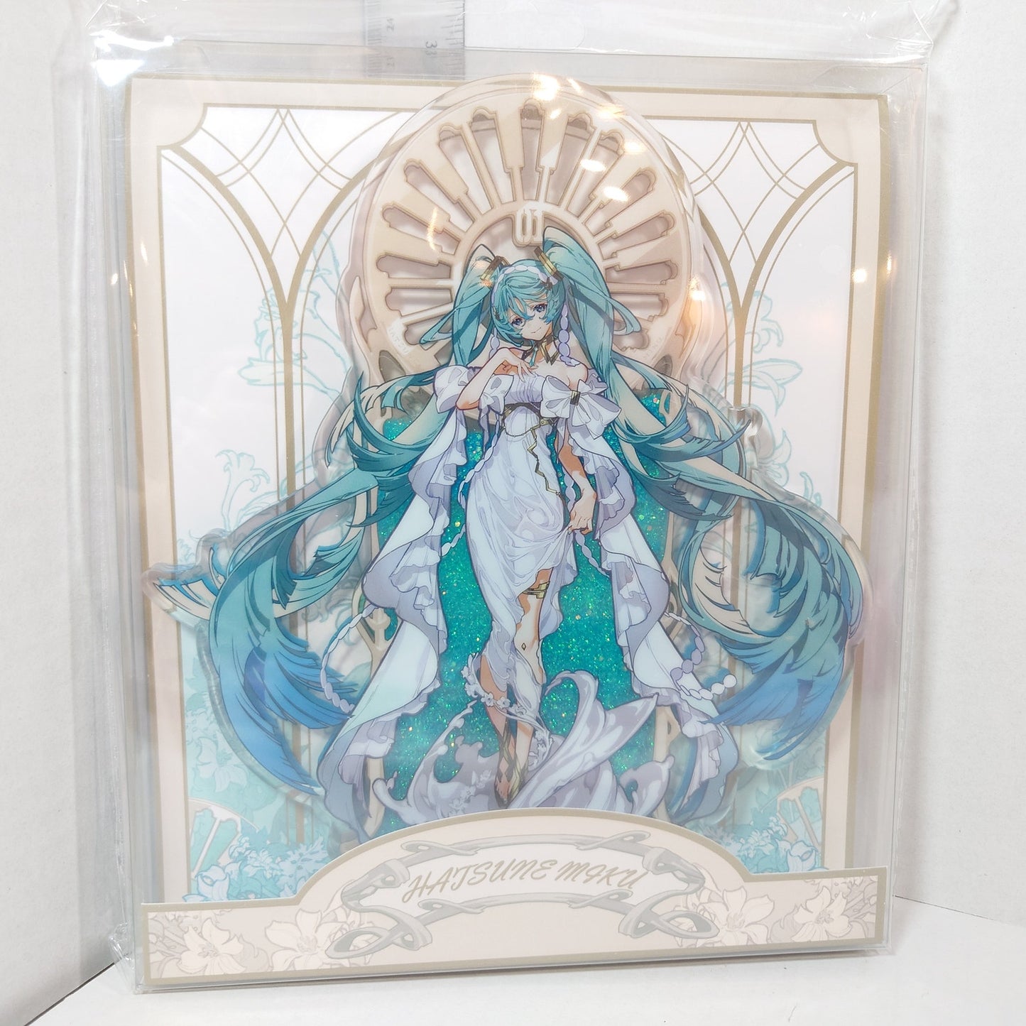 MIKU HATSUNE VOCALOID Glitter Filled Acrylic Stand