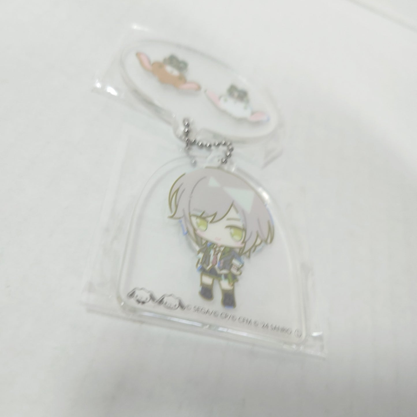 Shiho Hinomori Project Sekai x Sanrio (Kurousa & Shirousa) Keychain