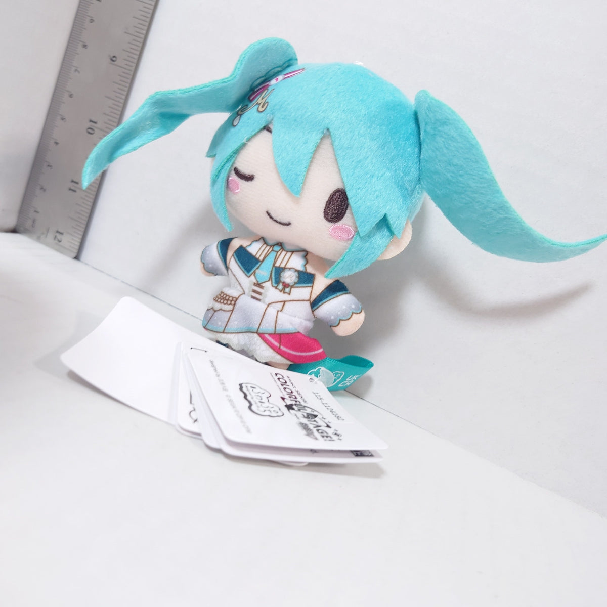 Miku Hatsune MORE MORE JUMP Project Sekai Fuwapuchi Nui Plush