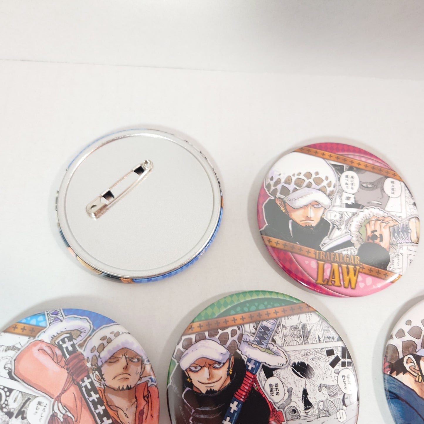 COMPLETE SET Law Trafalgar D. Water ONE PIECE "Heroes" Collection Badge