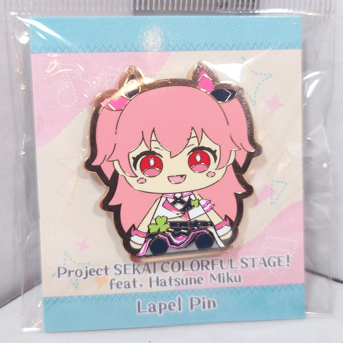 Airi Momoi MORE MORE JUMP Project Sekai MySekai Lapel Pin