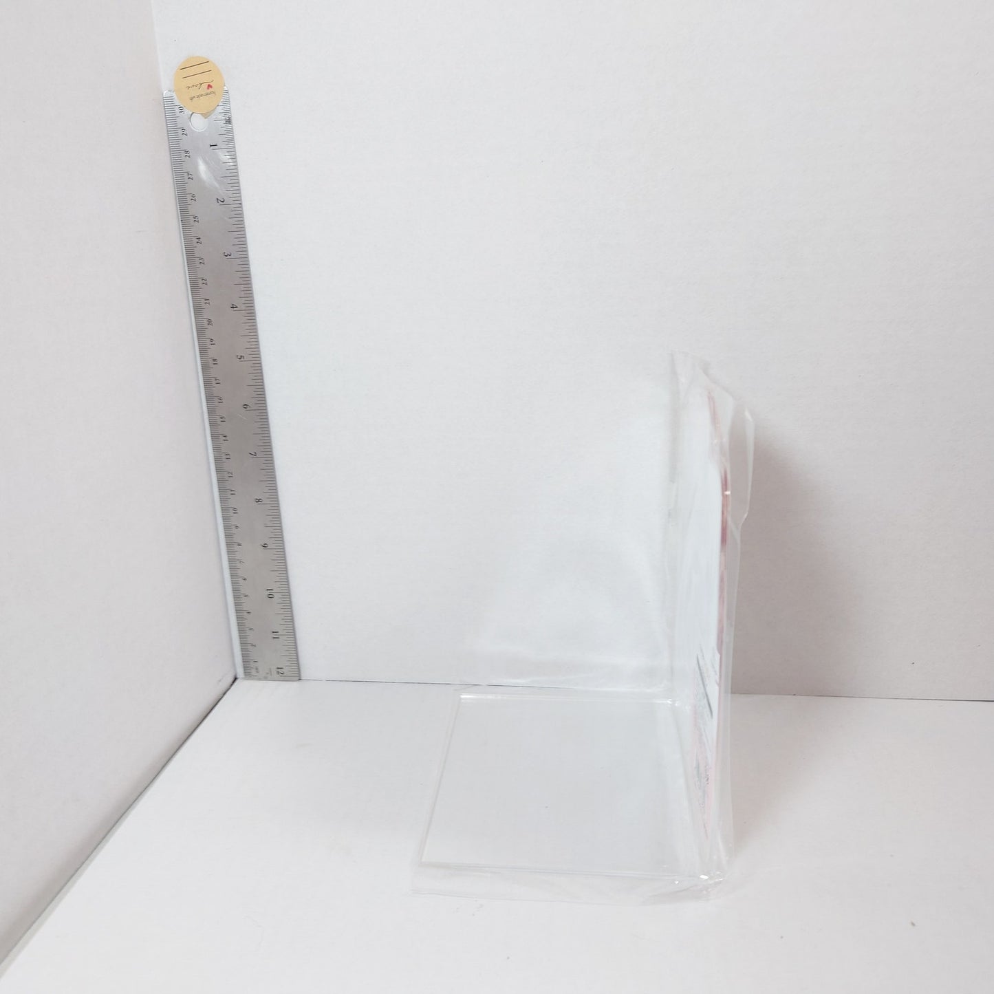 Tetia Witch Hat Atelier Acrylic Bookend Stand