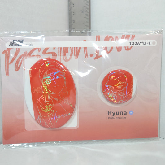 Hyuna Alien Stage Passion Love Badge Set