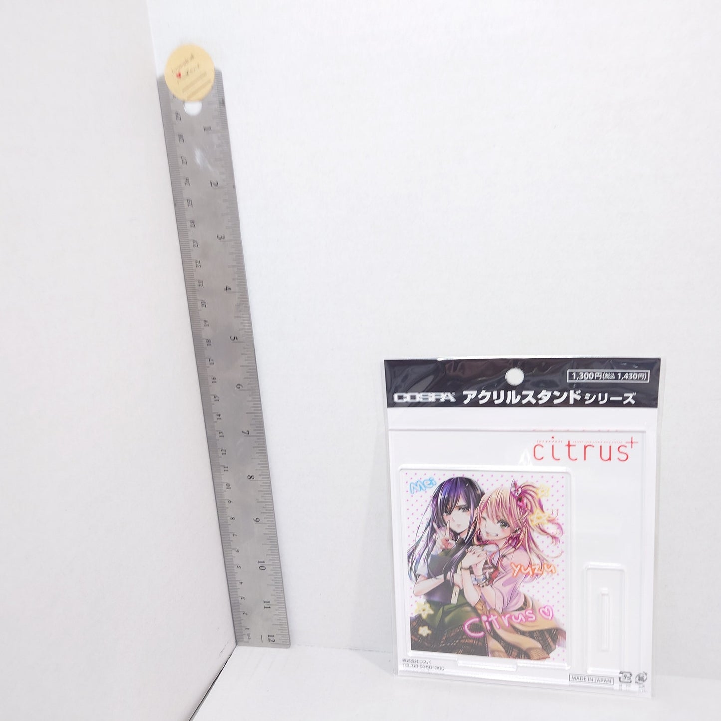Citrus Acrylic Stand